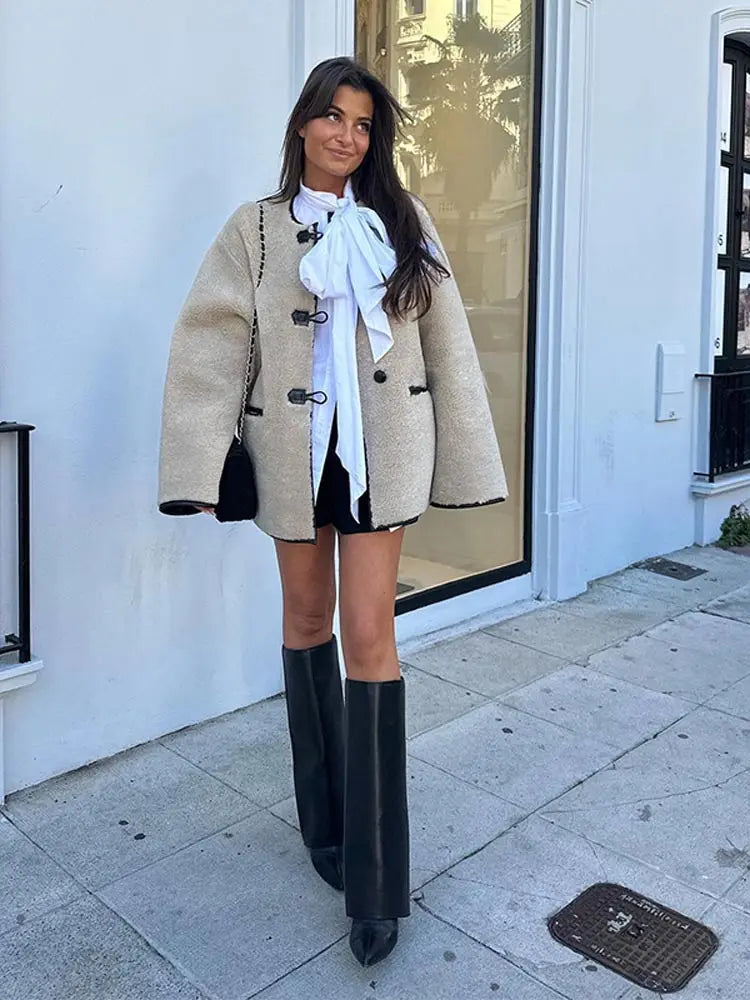 Elvara | Fluffy Coat
